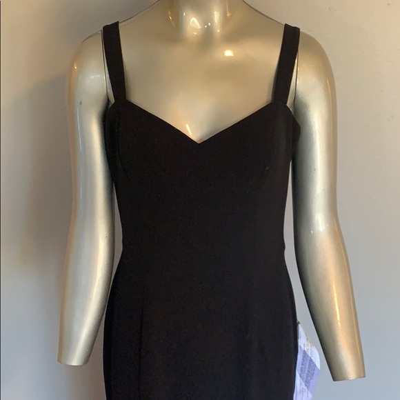 💕🎉HP🎉💕DTP Estella Crepe Trumpet GownNWT - Picture 5 of 10